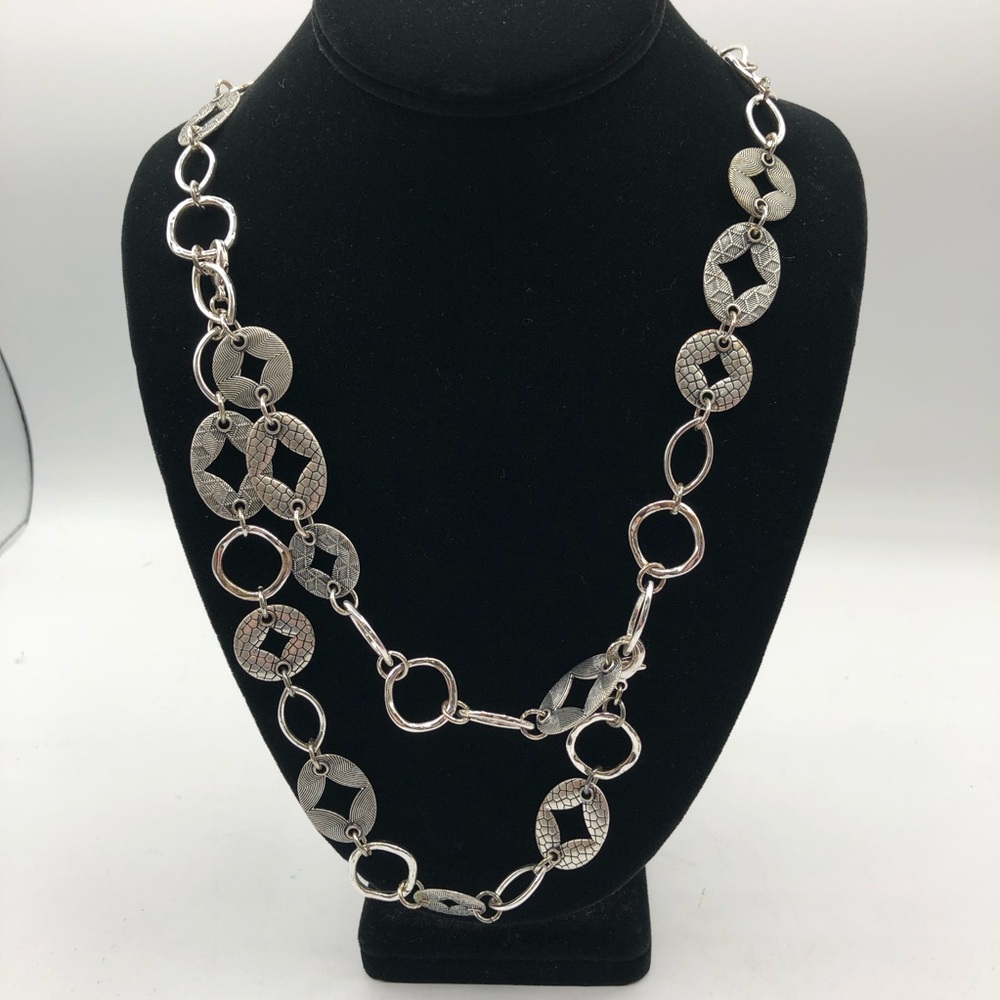 Premier Design Jewelry Silver Tone Double Strand Circle Link Necklace Western
